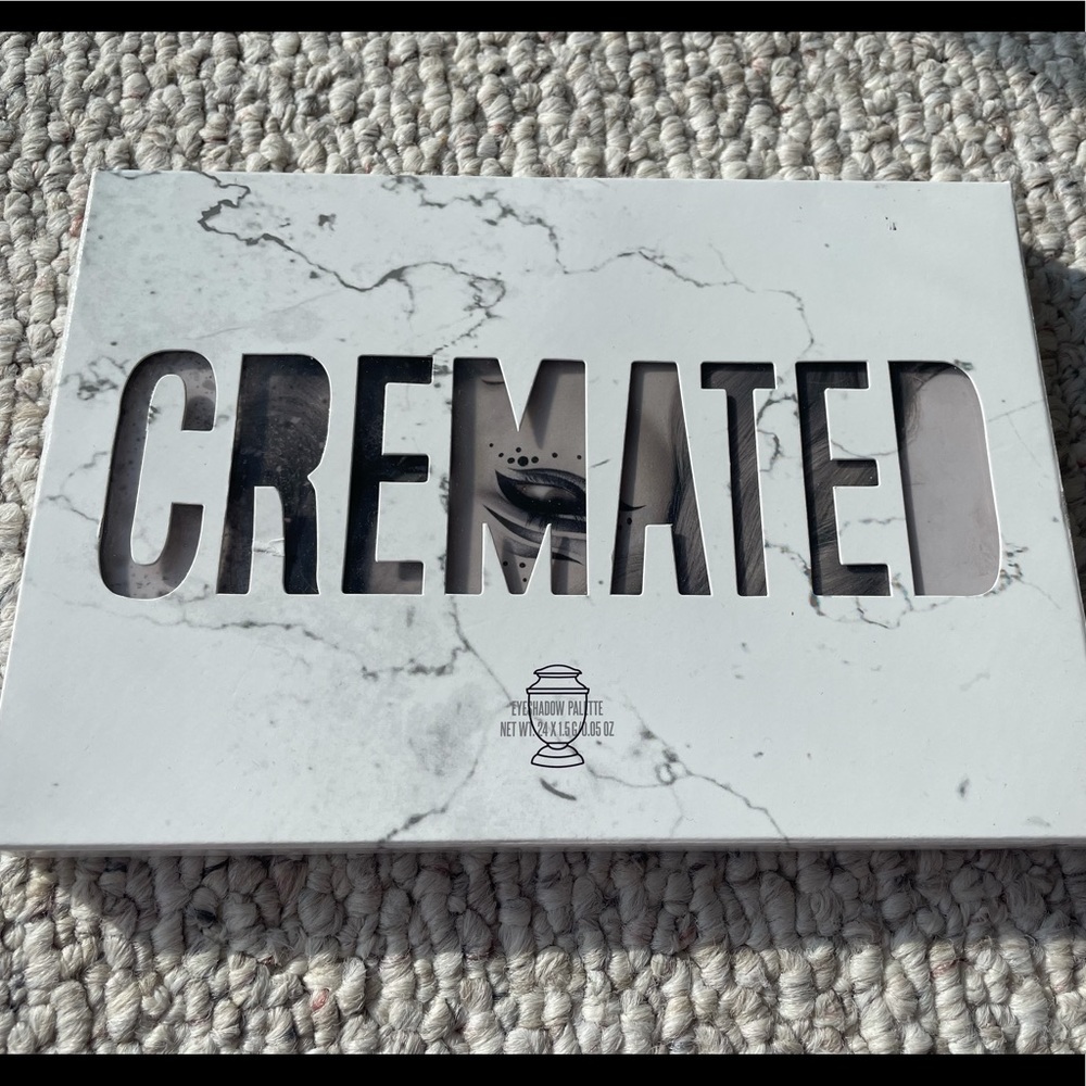 Jeffree Star CREMATED eyeshadow palette